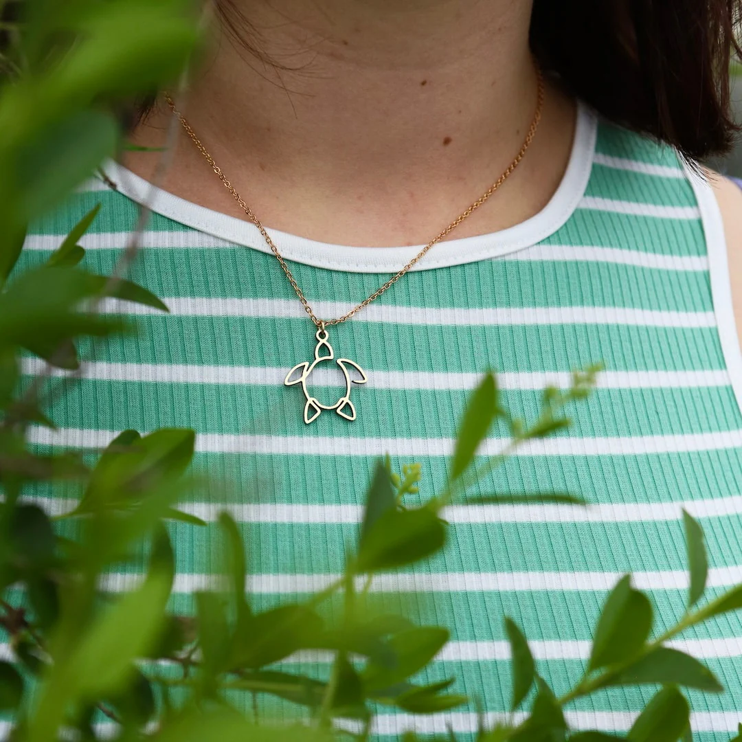 Collier Tortue One Line - Image 6